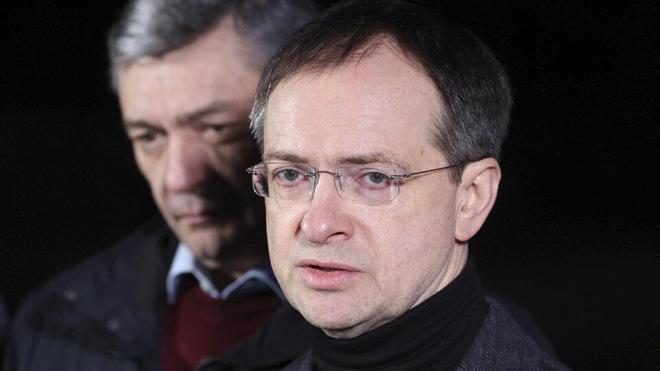 Vladimir Medinsky et Andreï Roudenko.