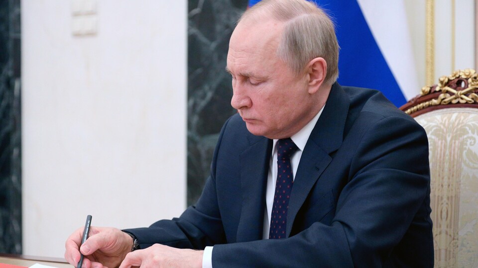 Vladimir Poutine.