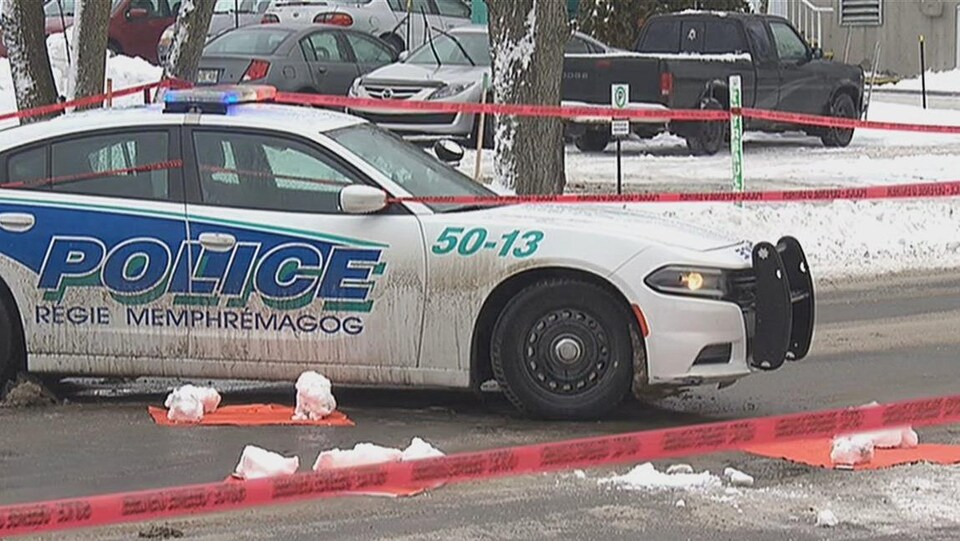 Une voiture de la Régie de police Memphrémagog