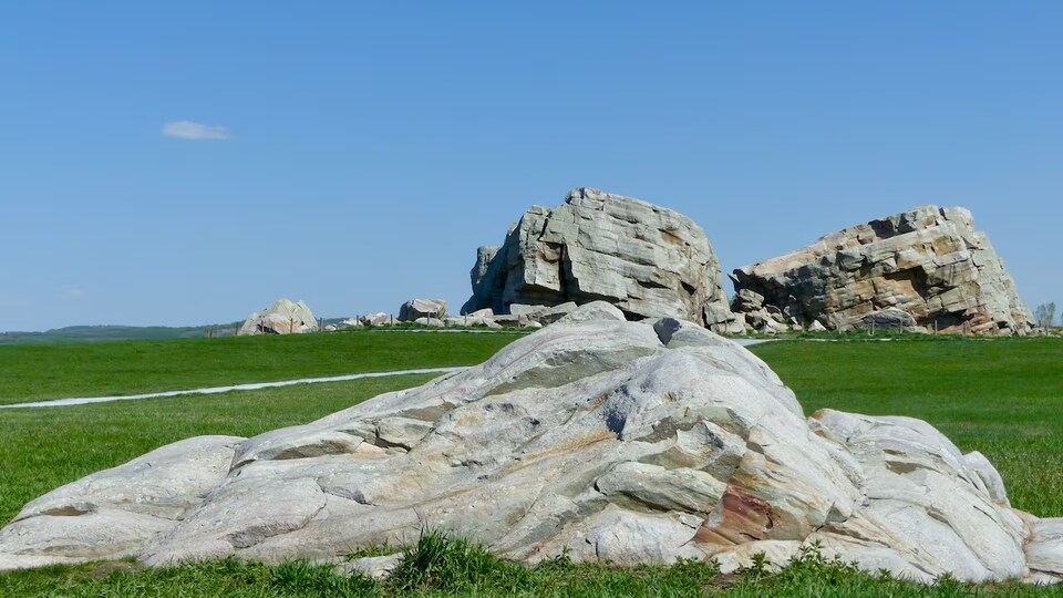 Le bloc erratique d'Okotoks.