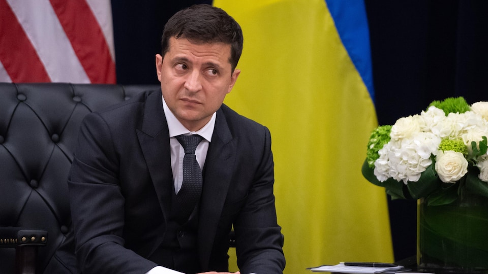 Volodymyr Zelensky lors d'un point de presse à New York.