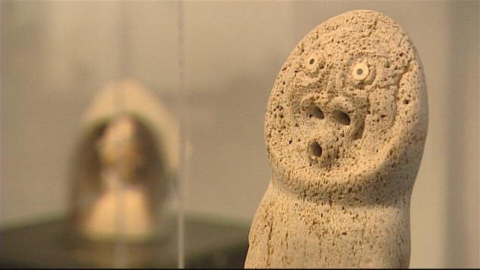 Sculpture autochtone au Musée des beaux-arts de Winnipeg