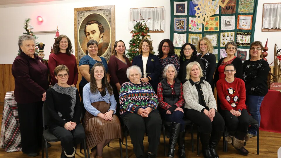 Un club de femmes en Alberta est toujours actif 100 ans après sa création |  