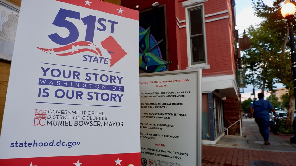Une publicité faisant la promotion du changement de statut du District de Columbia.