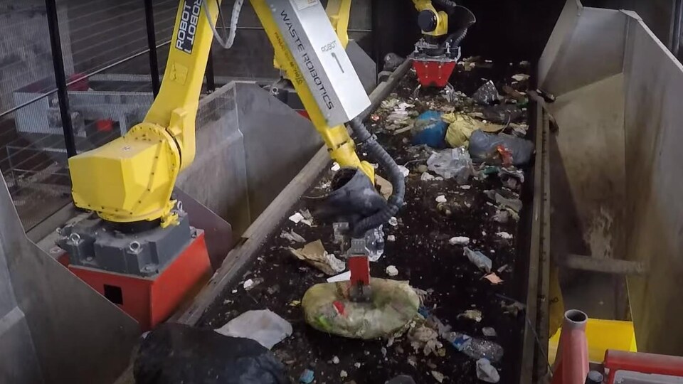 Des sacs de couleur au lieu d’un bac brun pour des résidents du Centre ...
