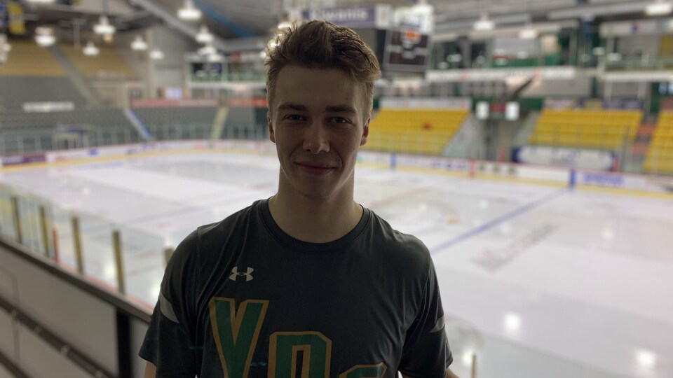 William Provost à l'aréna des Foreurs de Val-d'Or.