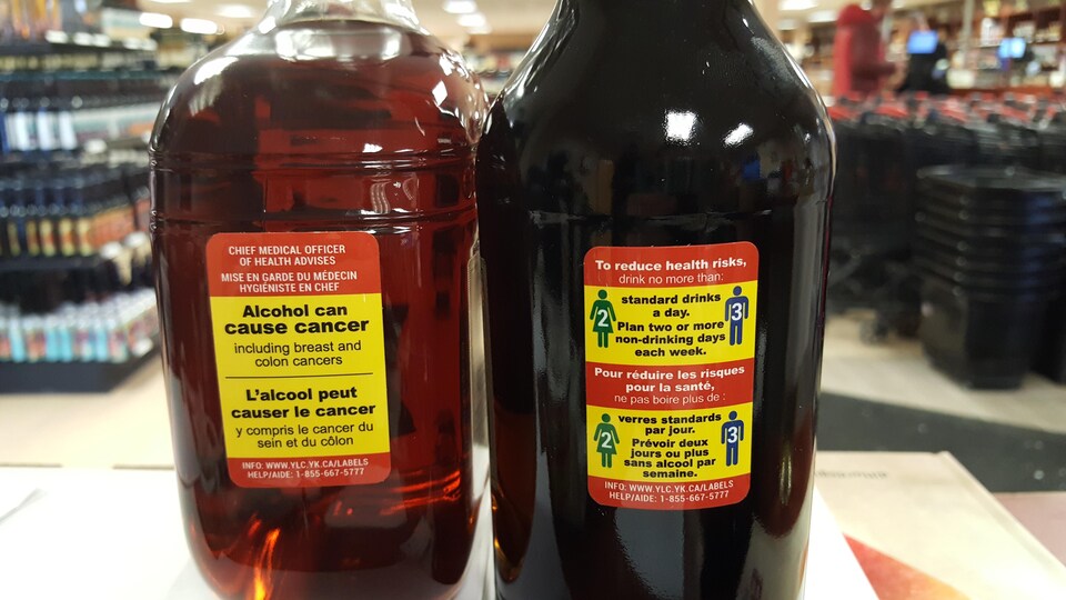 autocollants sur les bouteilles