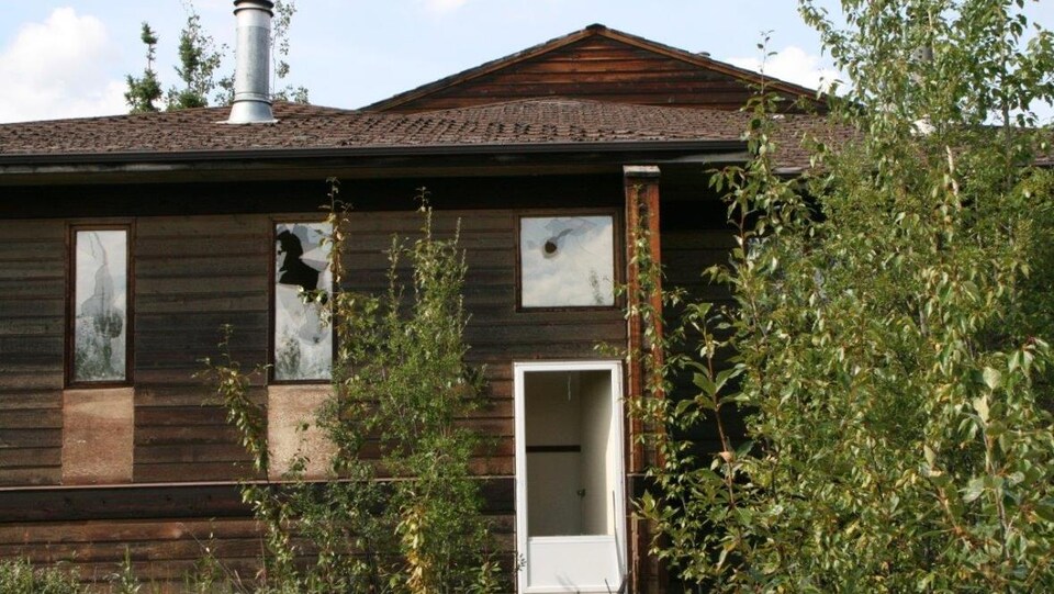 Yukon des maisons se vendent 5000 à Faro RadioCanada.ca