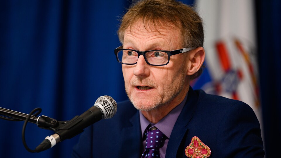 Brendan Hanley en conférence de presse.