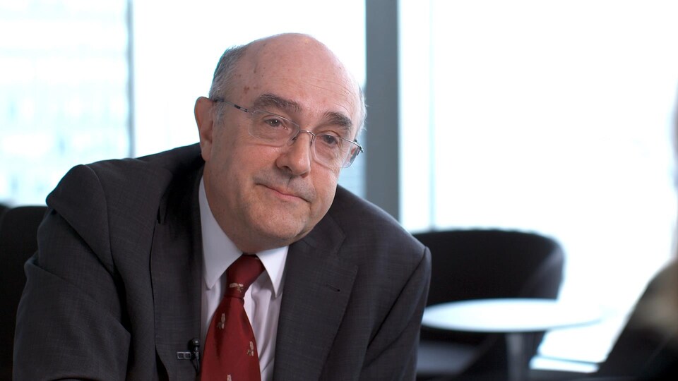 Yves Robert.