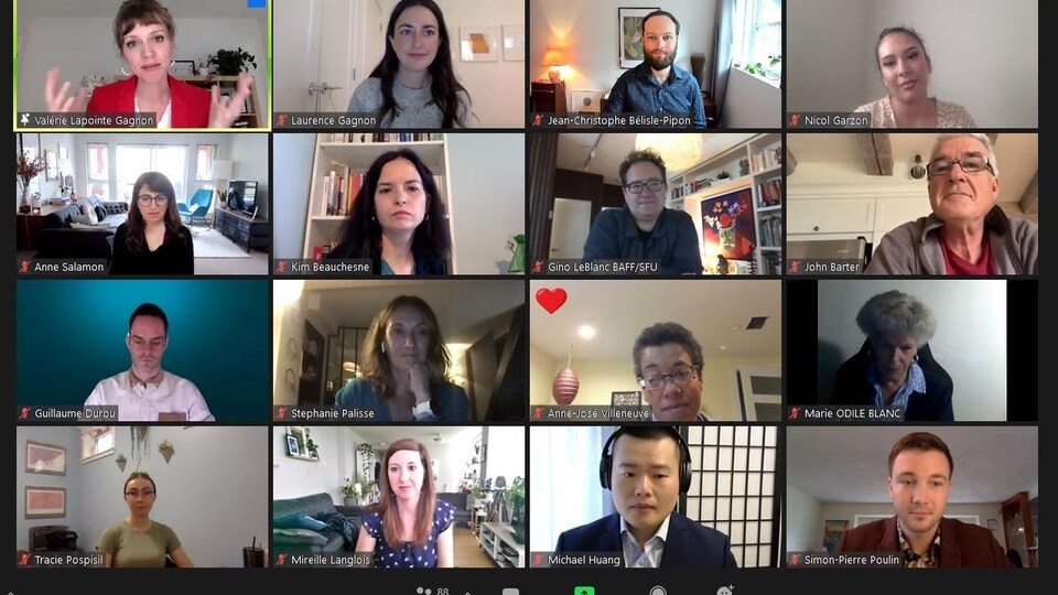 Photos de visages de participants à l'événement MT180 sur Zoom