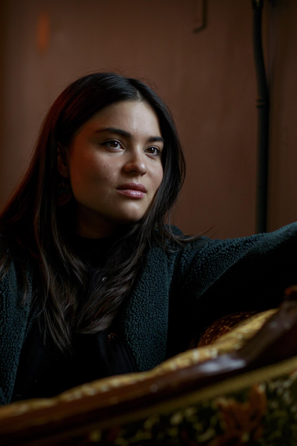 L'actrice Kawennáhere Devery Jacobs pose pour des portraits à la Burdock Brewery, à Toronto, le 26 octobre 2021.