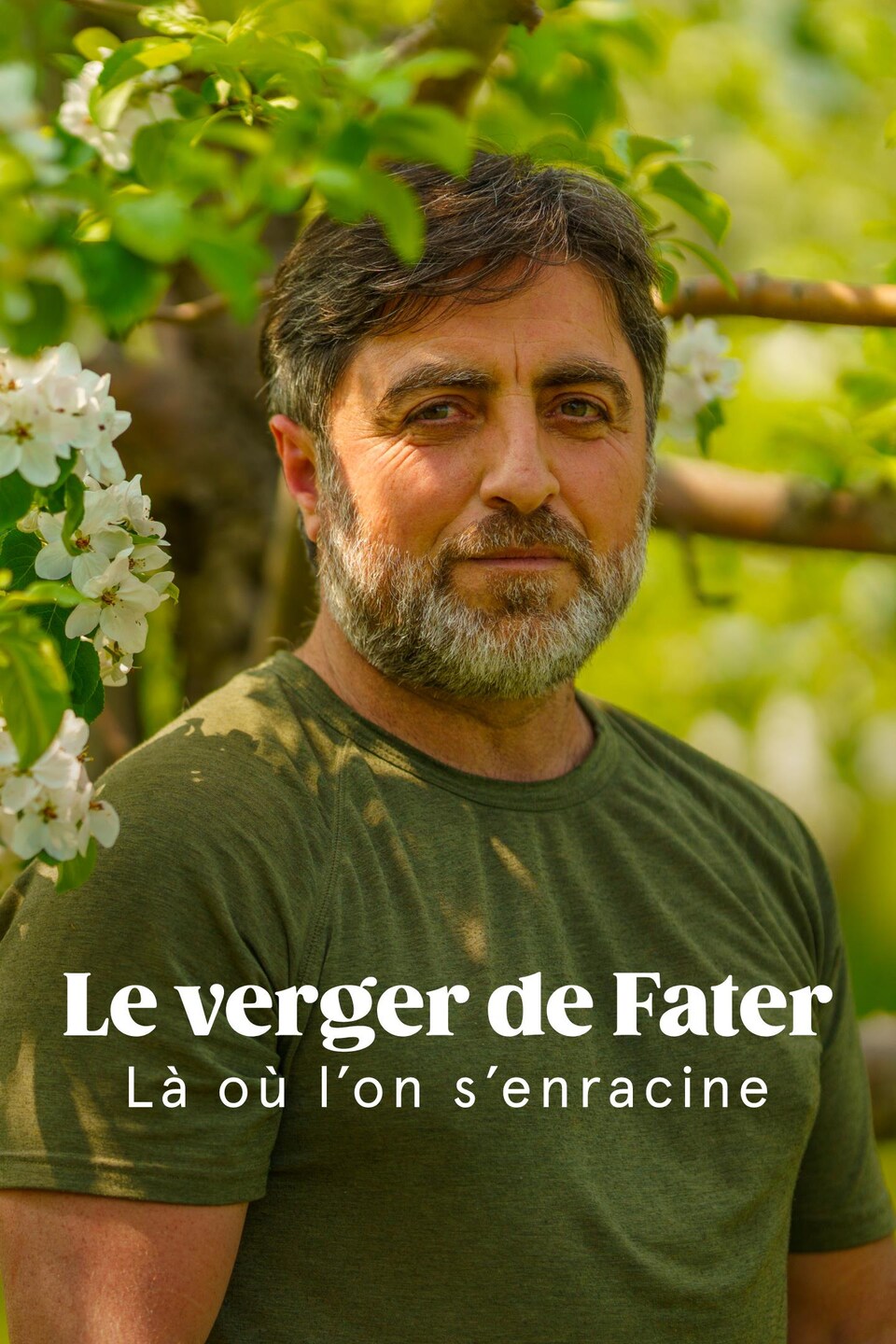 Fater Youssef a recréé son « petit paradis » dans un verger en Outaouais, loin de sa Syrie natale. 