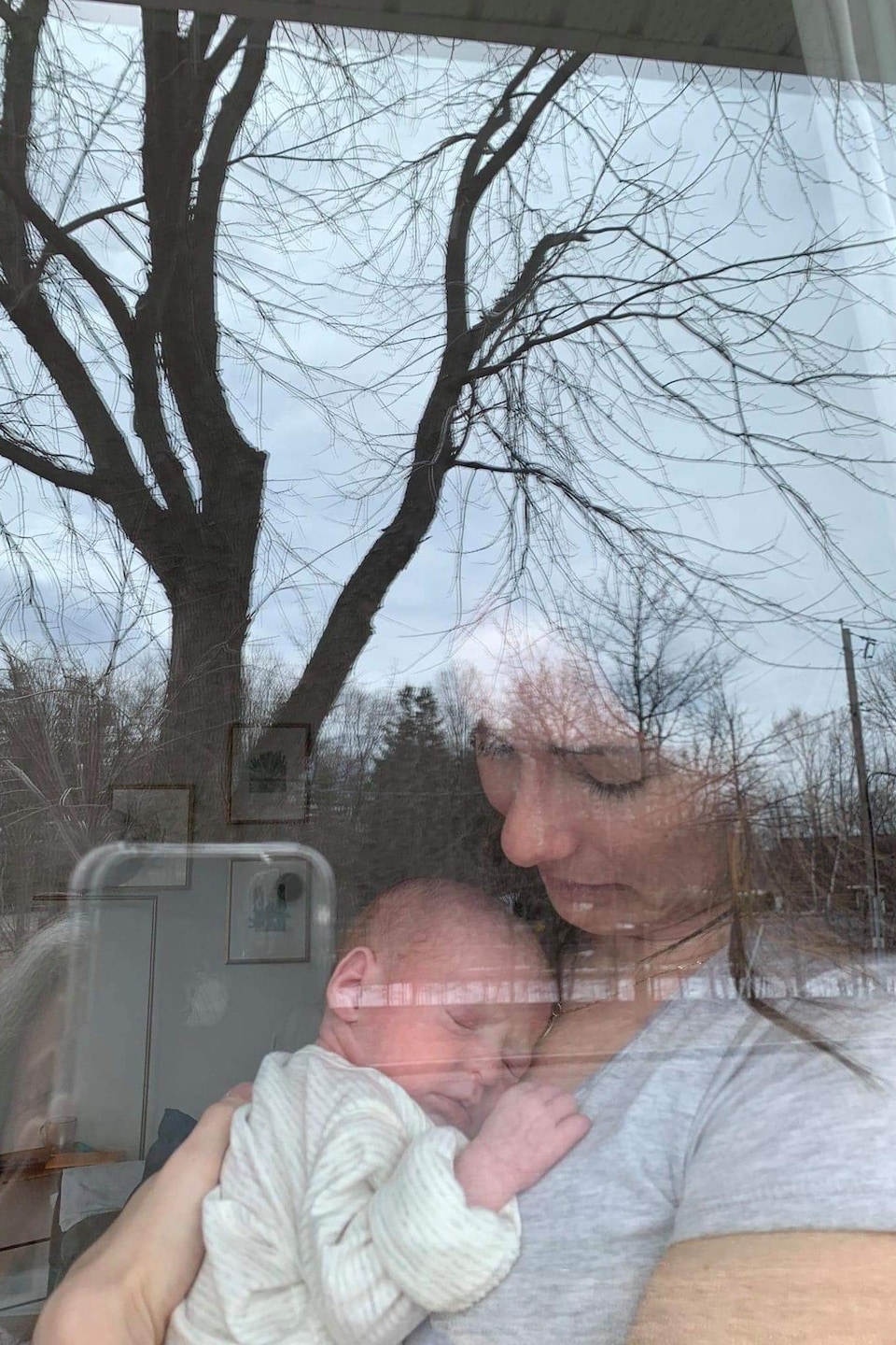 Des Mamans Et Des Poupons Chamboules Par La Pandemie Un An De Covid 19 Region Quebec Radio Canada Ca