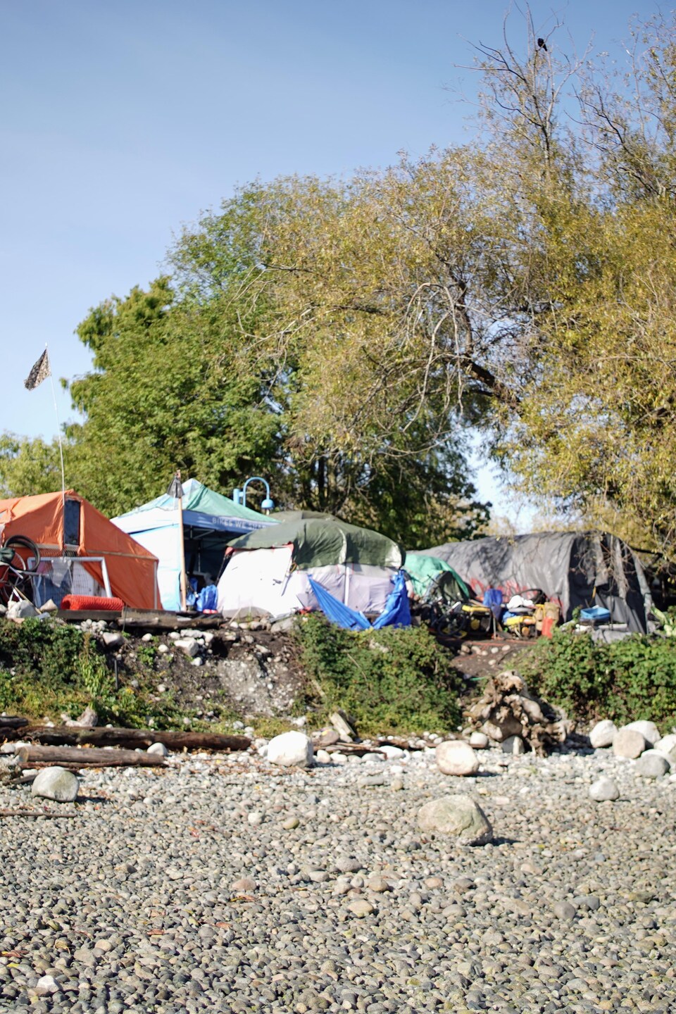 Un village de tente, dans le parc Crab à Vancouver, en octobre 2023.