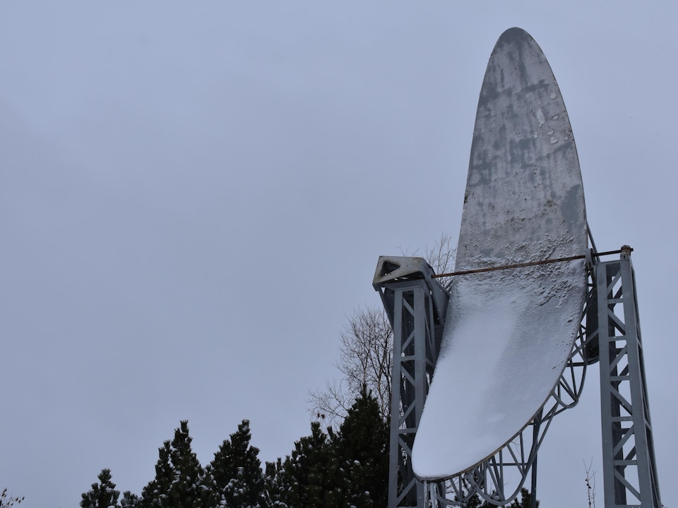 L'antenne d'une ancienne station radar.