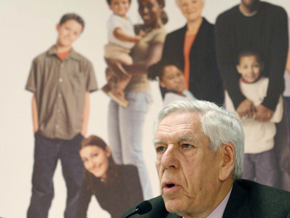 Claude Castonguay, le « père » de l'assurance maladie, est ...