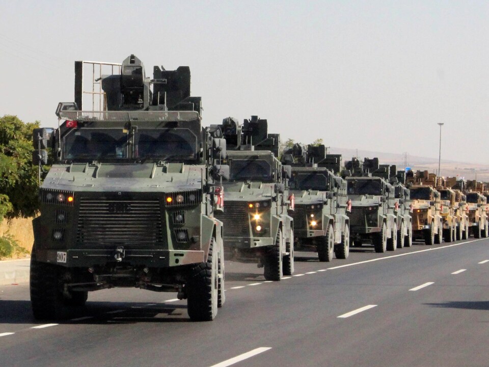 Un convoi militaire turc a été vu à Kilis, près de la frontière turco-syrienne, mercredi. 