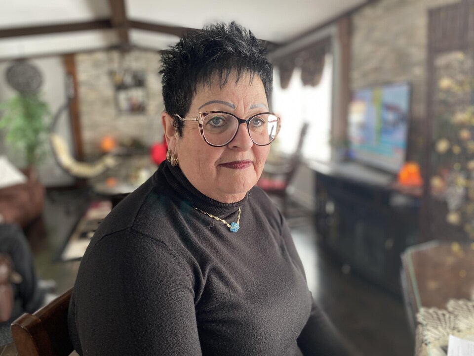 Carole Saint-Coeur a fait de nombreux appels à Fredericton et la ville de Tracadie.