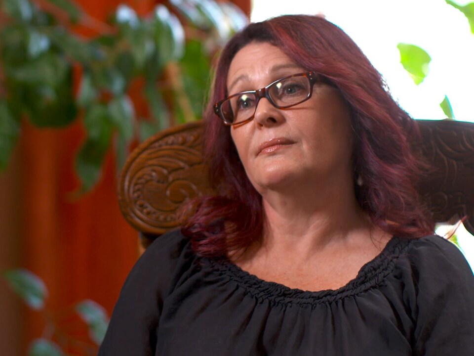 Implants mammaires : qu'ont-elles sous la peau? | Radio-Canada.ca