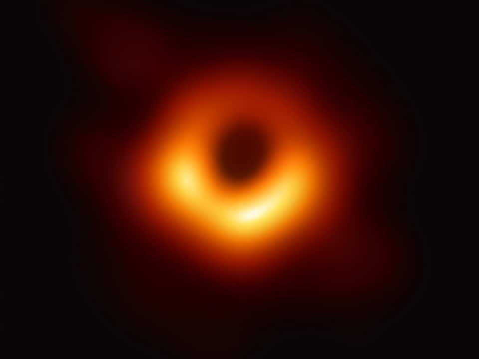 Il buco nero al centro della galassia Messier 87.
