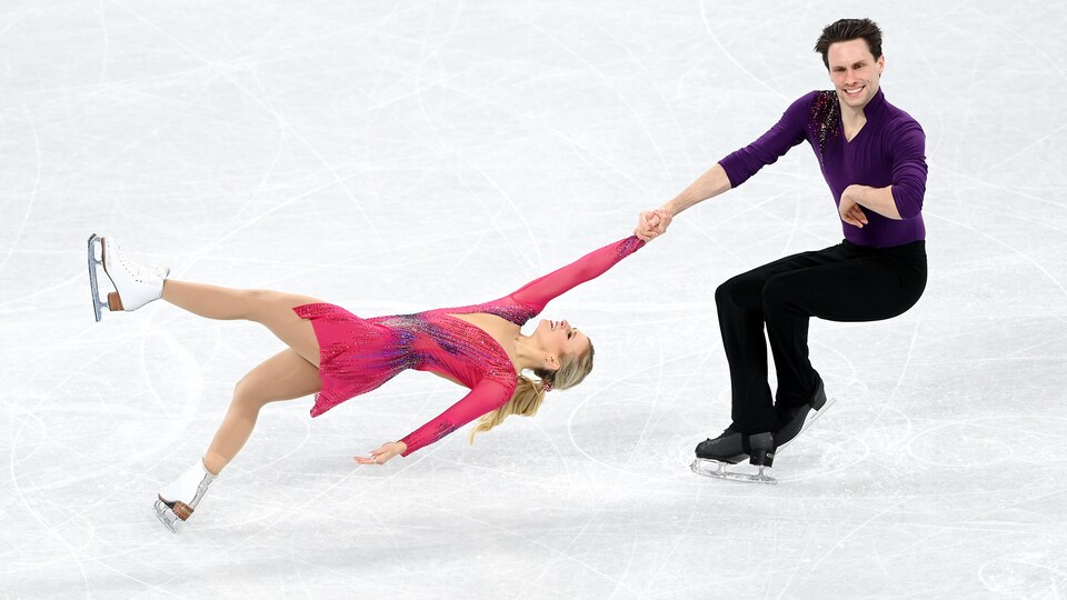 Le Canada En Position Delicate A L Epreuve De Patinage Artistique Par Equipe Radio Canada Ca