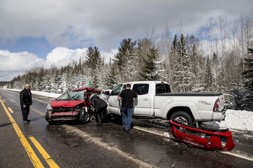 Une jeune femme d'Amos décède dans un accident sur la route 117 RadioCanada.ca