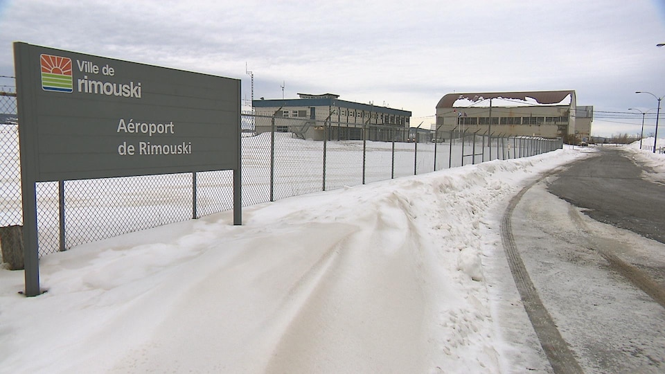 L'aéroport de Rimouski