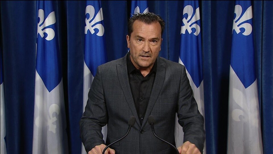 Le député péquiste Alain Therrien, porte-parole en matière d'économie.