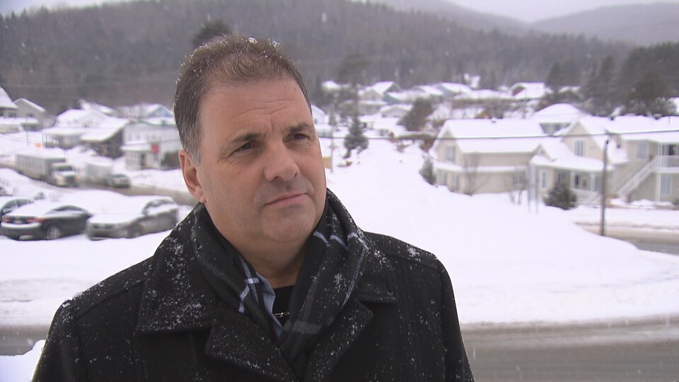 Les travaux sur la Traverse de Laval de nouveau compromis RadioCanada.ca