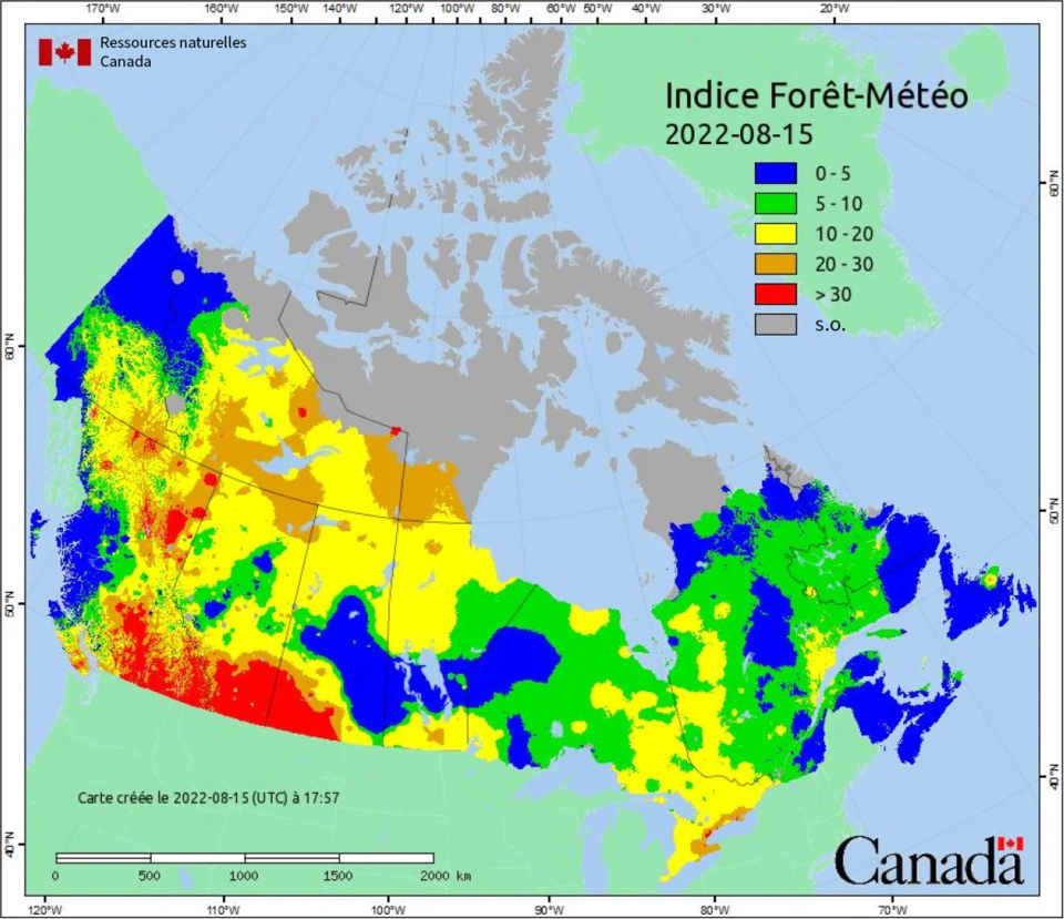 Une carte des risques de feu de forêt au Canada, le 15 août 2022,