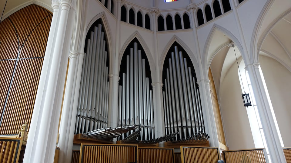 Une partie des 4500 tuyaux de l'orgue Casavant