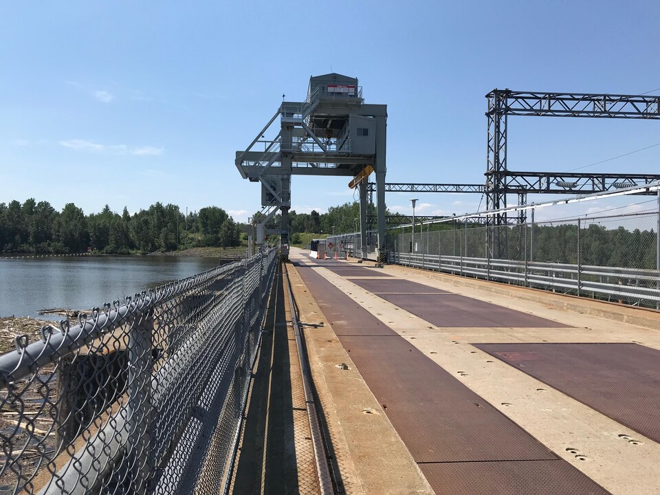 50 ans d'électricité pour la centrale de la PremièreChute Radio