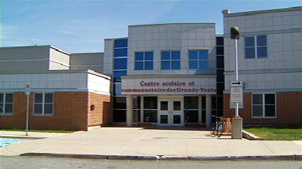 L'École RocherduNord, de SaintJean, T.N.L. une solution temporaire qui semble satisfaire