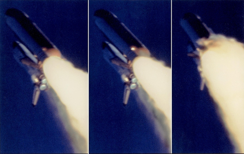 Des photos prises par la NASA le 28 janvier 1986 montrant un panache enflammé s'échappant du propulseur à poudre droit de Challenger.