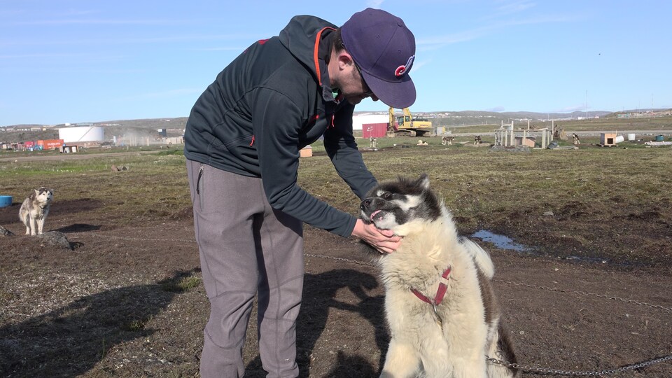 Conor Goddard et sa famille se sont installés à Iqaluit il y a quelques mois.