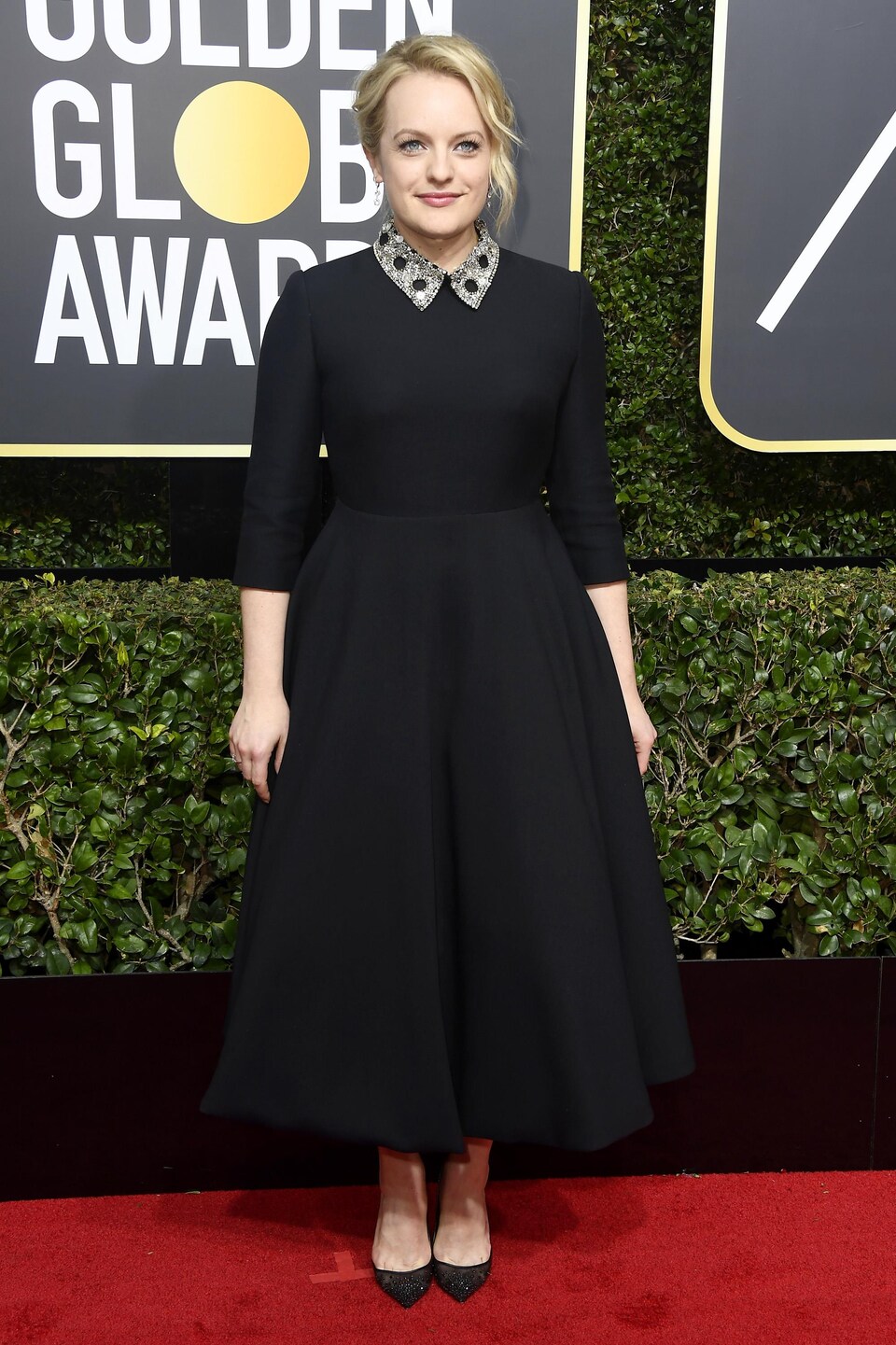 L'actrice Elizabeth Moss sur le tapis rouge des Golden Globes, le 7 janvier 208