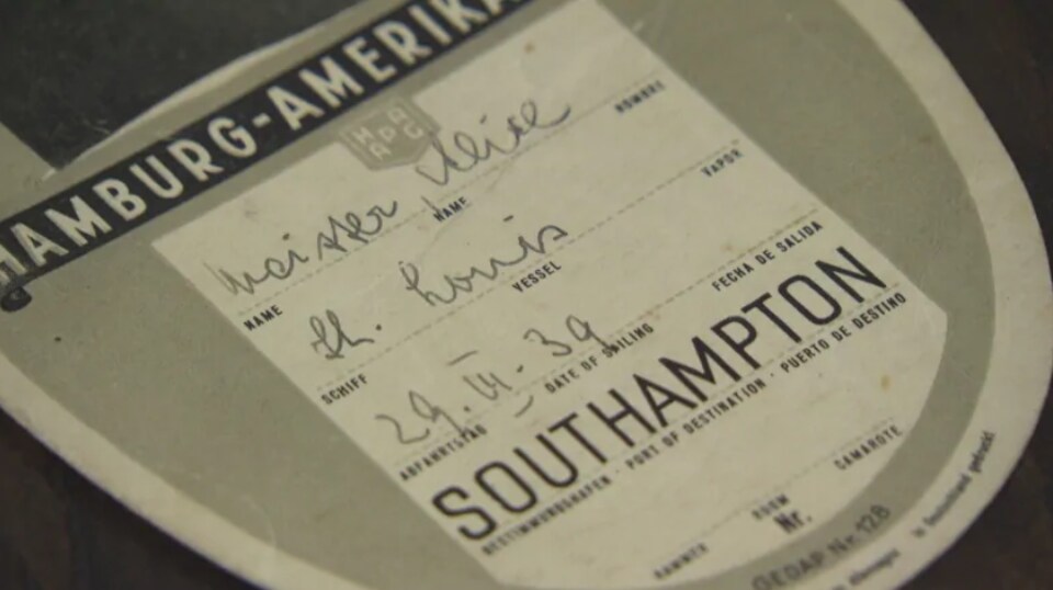 Une étiquette sur laquelle est inscrite le nom d'Alice Meister et la ville de Southampton.