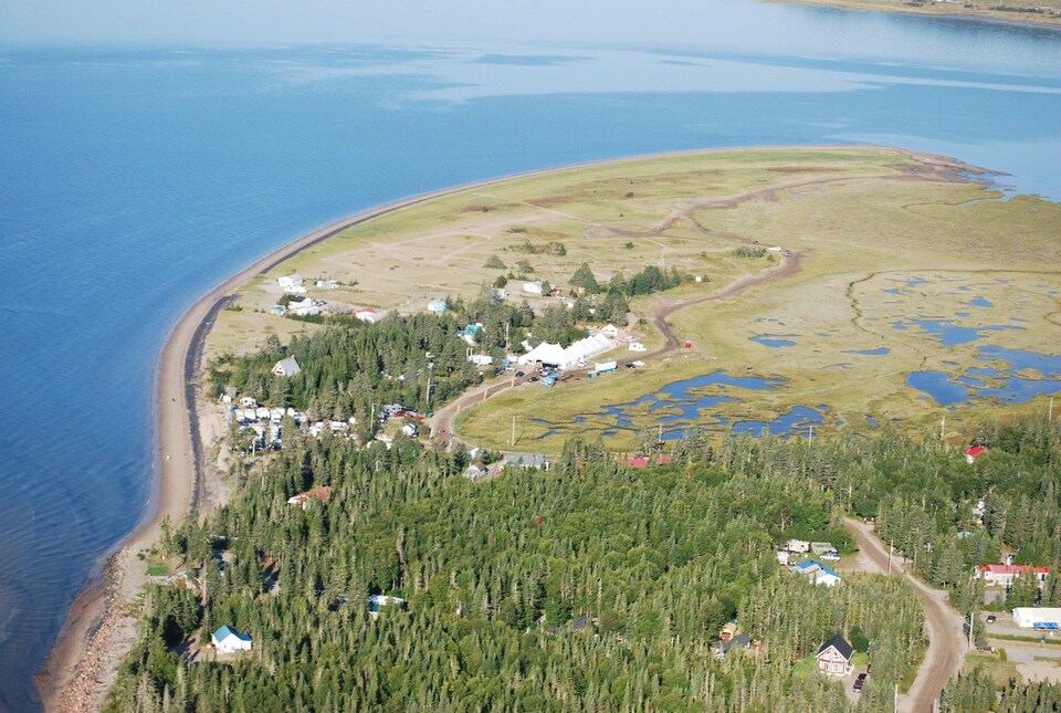 Les vents sont bons pour le huitième Festivent de LongueRive Radio