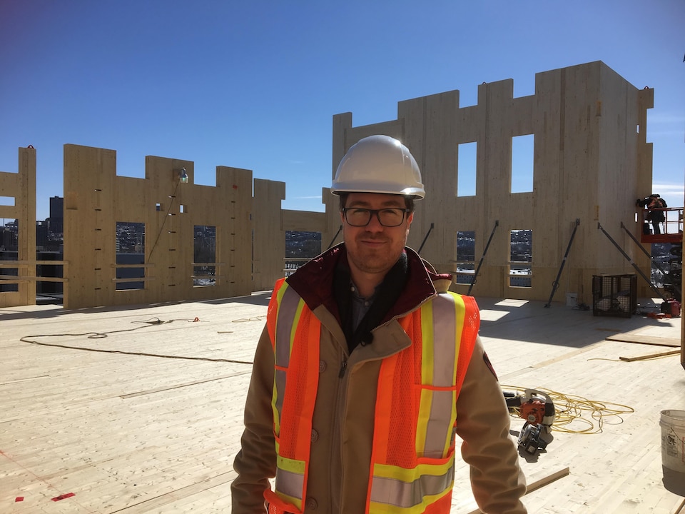 Le président de Synchro immobilier, George Blouin, sur le chantier de la tour Origine.