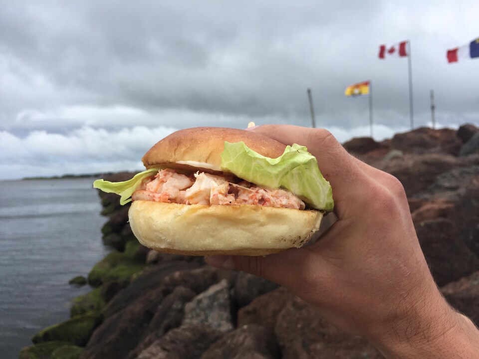 La guedille de homard de Chez Jerry Par ici l’été ICI RadioCanada.ca