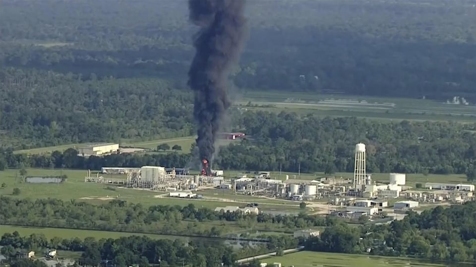 Un incendie s'est déclaré à l'usine de fabrication de peroxydes organiques Arkema, à Crosby, au nord-est de Houston.