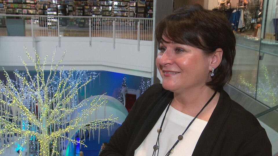 Kathie Tremblay, directrice de l'Association des pères Noël du Québec.