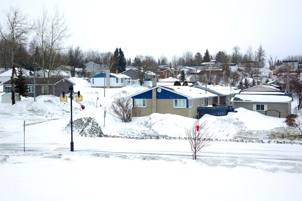Des maisons d’un quartier résidentiel de Lebel-sur-Quévillon en hiver.