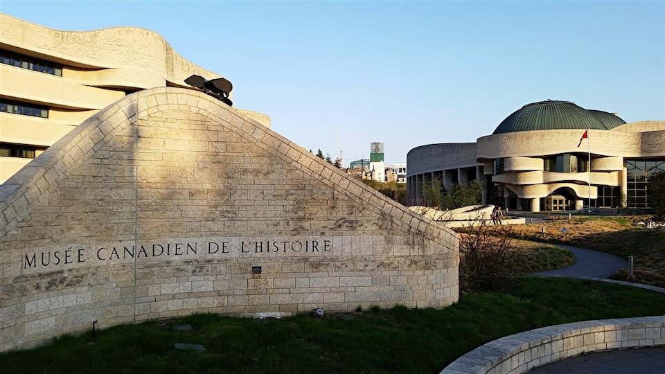 Le Musée canadien de l'histoire, à Gatineau (archives). Une oeuvre de l'architecte Douglas Cardinal.