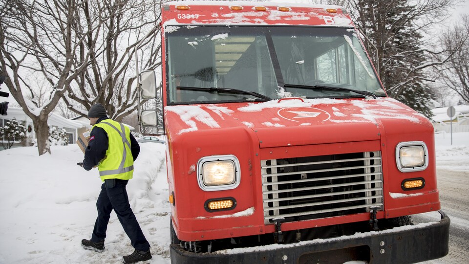 Une période des Fêtes record pour Postes Canada RadioCanada.ca