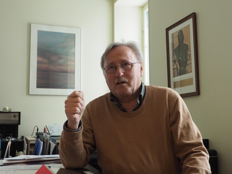 Robert Comeau, président de la Société historique de Montréal, dans son bureau.