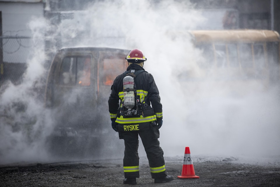 En Quoi Consiste Le Métier De Pompier
