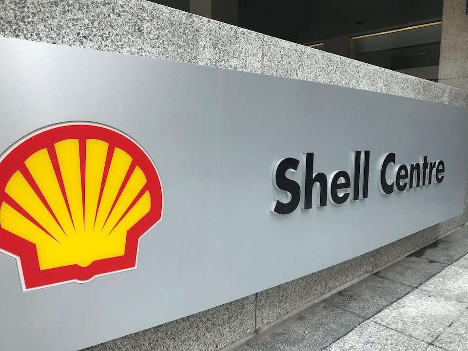 Shell appuie la taxe carbone et accentue la pression sur le lobby