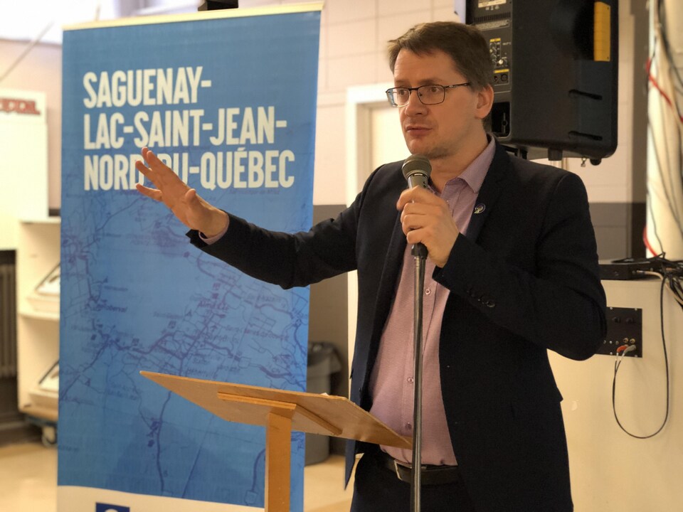Le député du Parti québécois dans Jonquière, Sylvain Gaudreault, lors d'une allocution en mars 2018